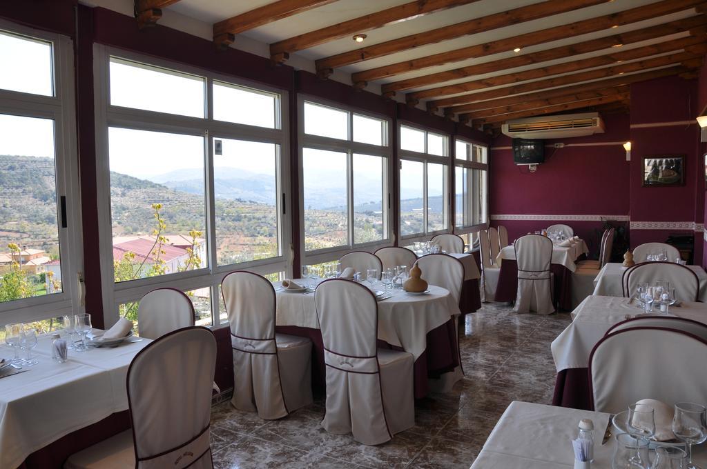 Apartamentos El Mirador Del Soto Sotoserrano 외부 사진