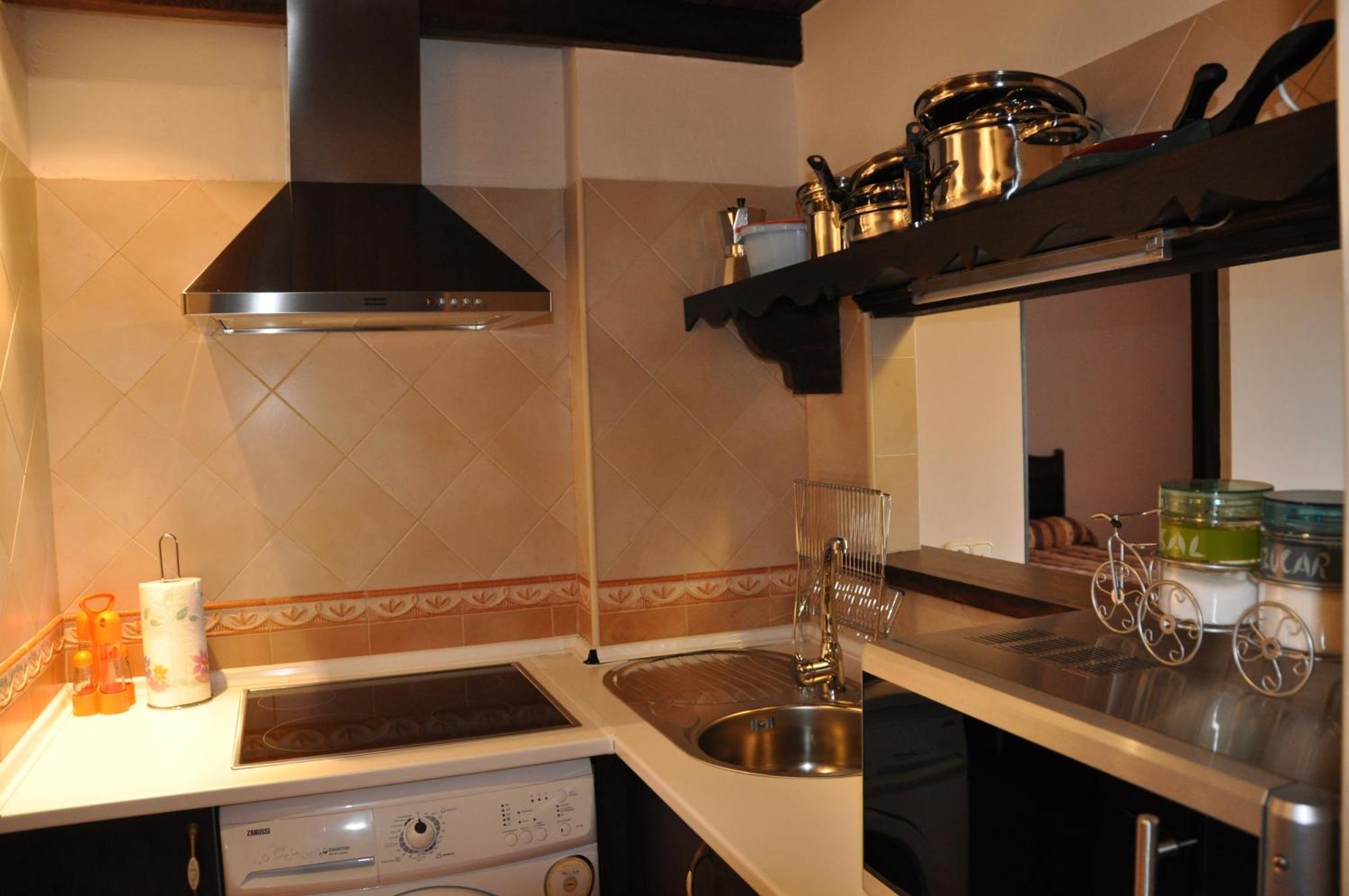 Apartamentos El Mirador Del Soto Sotoserrano 객실 사진
